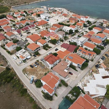 Zrinec Apartman Vir Kültér fotó