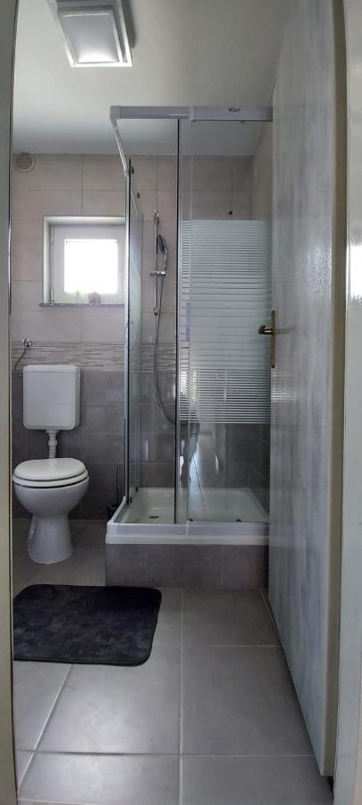 Zrinec Apartman Vir Kültér fotó