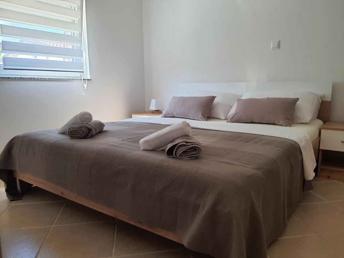 Zrinec Apartman Vir Kültér fotó