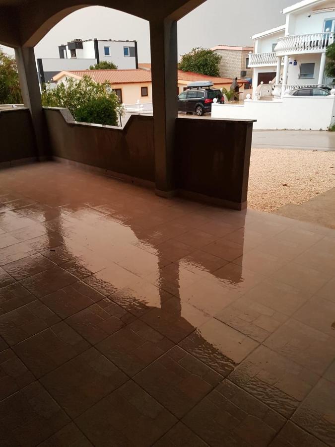 Zrinec Apartman Vir Kültér fotó