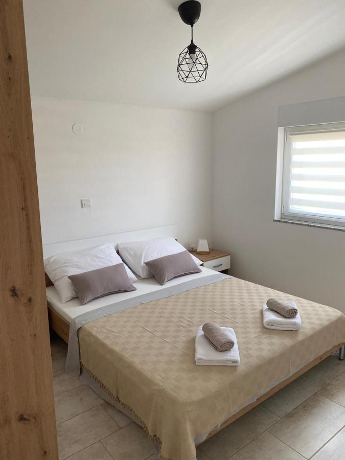 Zrinec Apartman Vir Kültér fotó