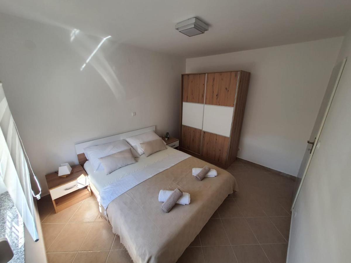 Zrinec Apartman Vir Kültér fotó